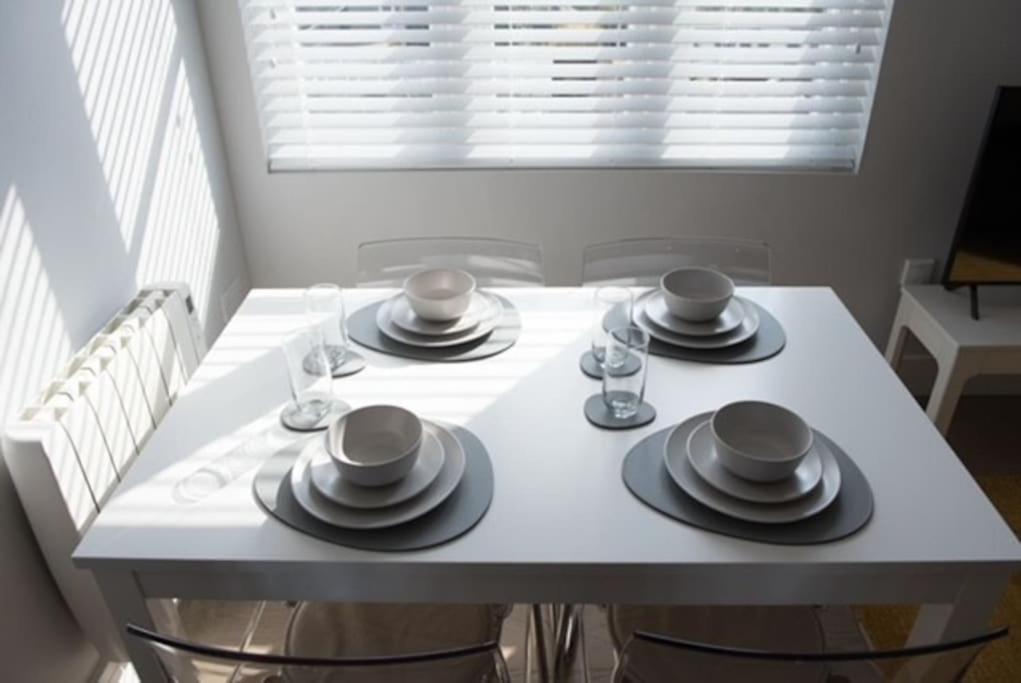 Beautiful, Spacious 1 Bed Flat Brentwood Extérieur photo