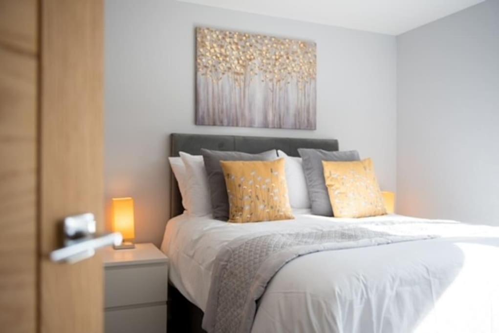 Beautiful, Spacious 1 Bed Flat Brentwood Extérieur photo