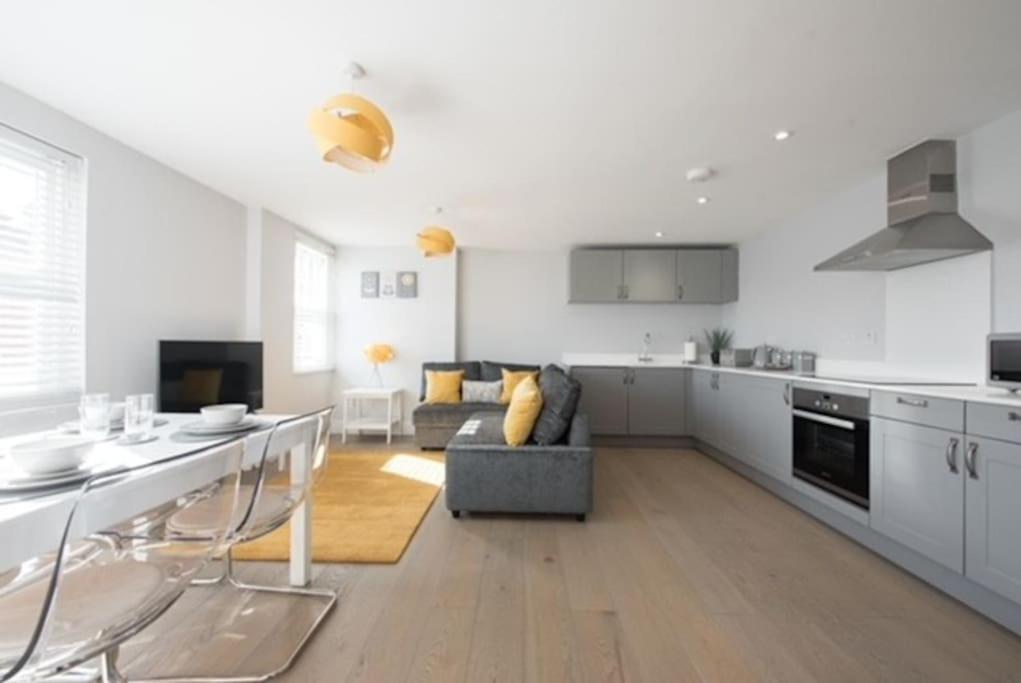 Beautiful, Spacious 1 Bed Flat Brentwood Extérieur photo