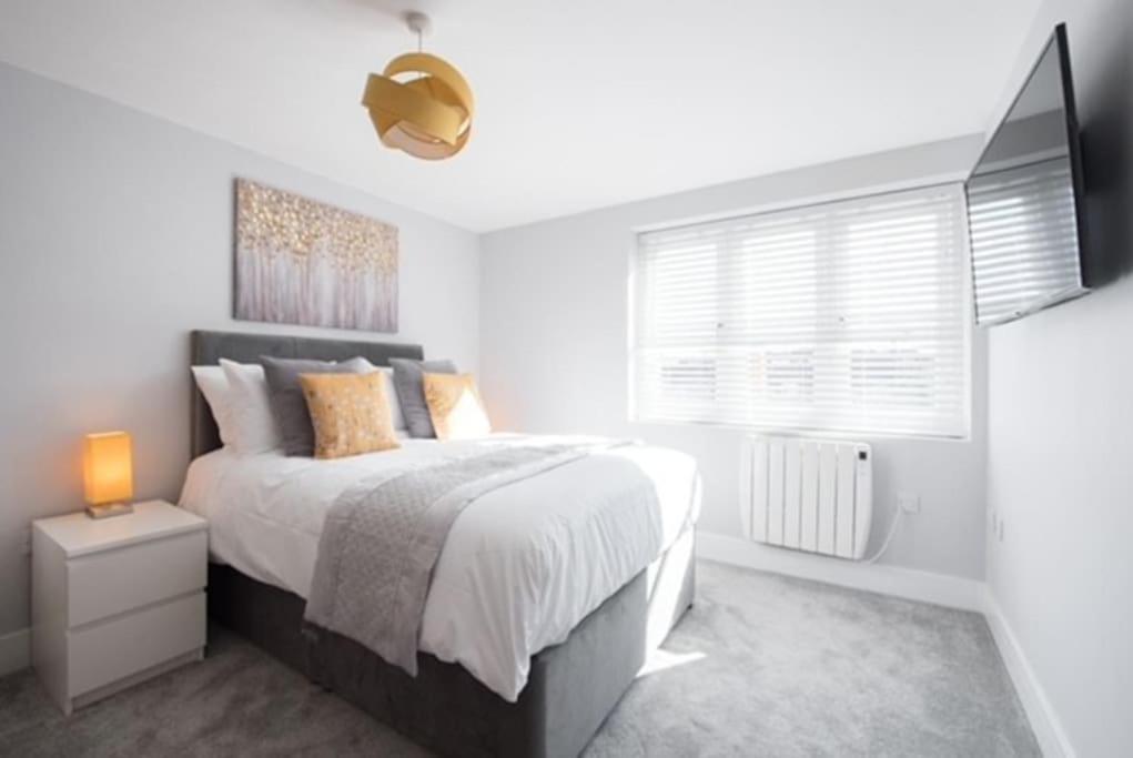 Beautiful, Spacious 1 Bed Flat Brentwood Extérieur photo