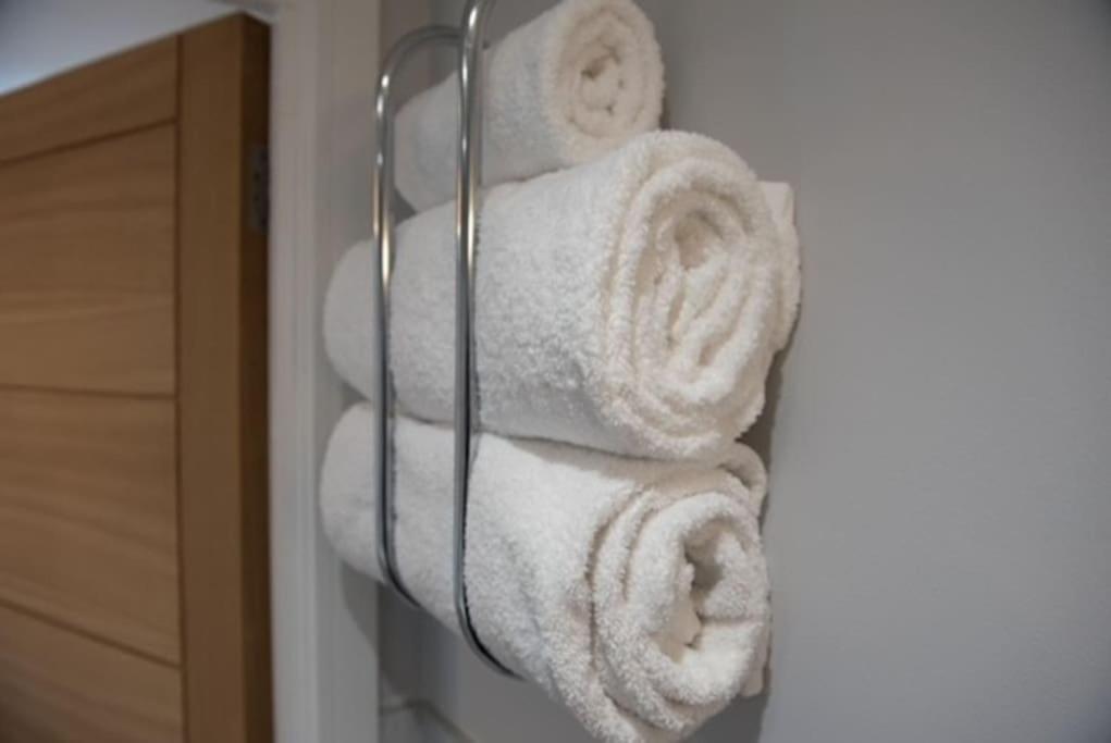 Beautiful, Spacious 1 Bed Flat Brentwood Extérieur photo